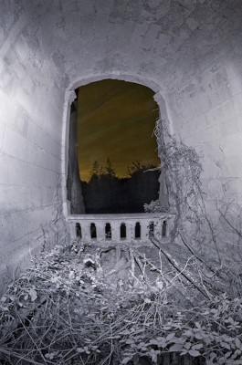 Восьмидомник: Штрихи к Силуэту